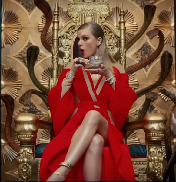 Taylor Swift's Throne of Snakes